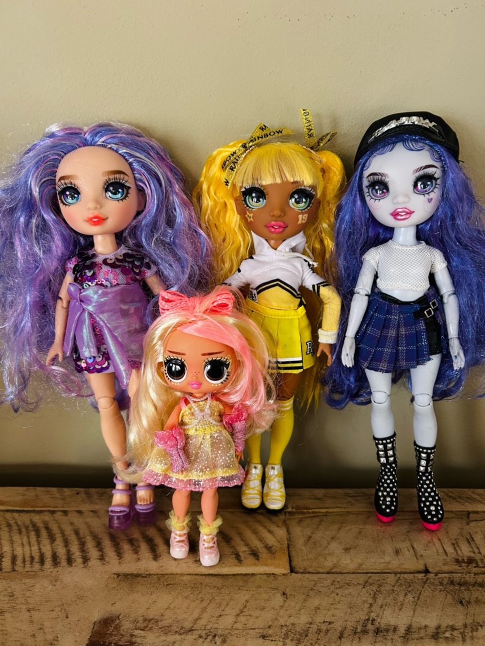 Fashion Doll Lot! Rainbow High and LOL
